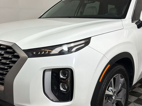 Used 2021 Hyundai Palisade SEL w/ Premium Package FWD image 9