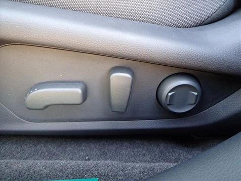 New 2026 Subaru Crosstrek 2.0i Premium image 12