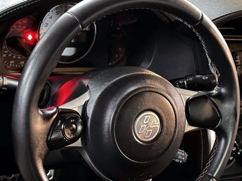 Certified 2020 Toyota 86 image 17