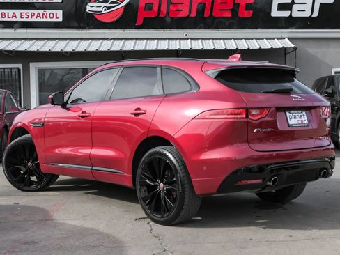 Used 2018 Jaguar F-PACE S image 14