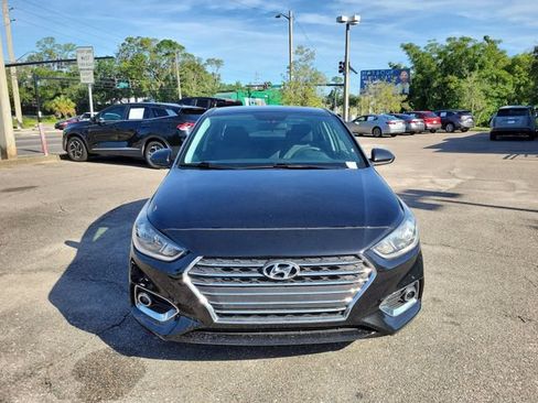 Used 2022 Hyundai Accent FWD image 5