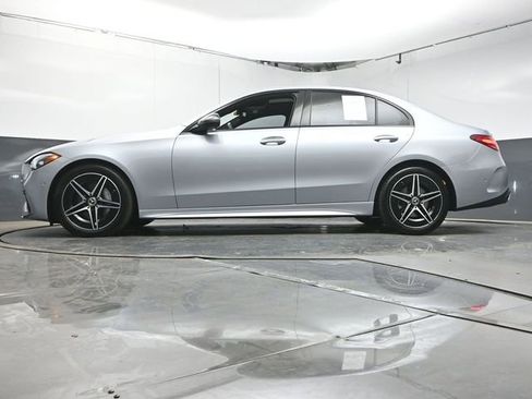 Used 2025 Mercedes-Benz C 300 Sedan image 36
