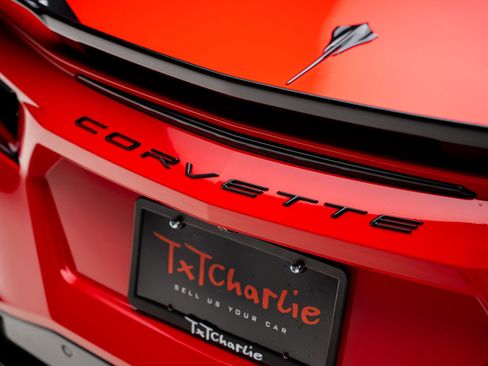 Used 2020 Chevrolet Corvette Stingray Premium Cpe w/ 3LT Preferred Equipment Group RWD image 32