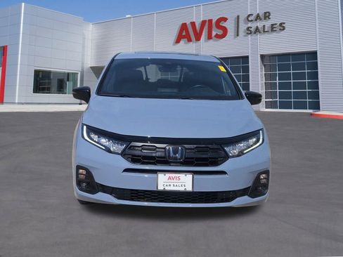 Used 2025 Honda Odyssey Sport-L image 10