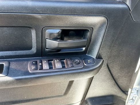 Used 2023 RAM 2500 Tradesman image 35