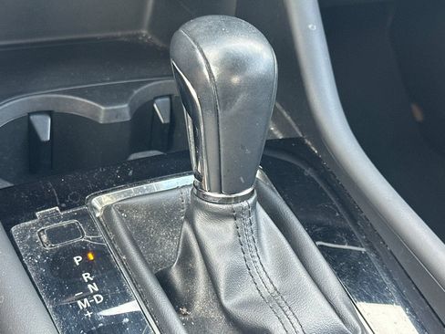 Used 2020 MAZDA MAZDA3 AWD Sedan w/ Preferred Package image 31