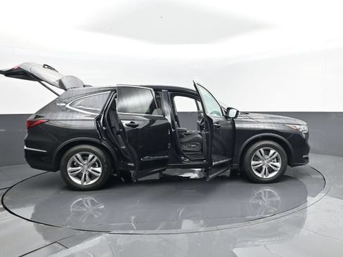 Used 2025 Acura MDX SH-AWD image 33