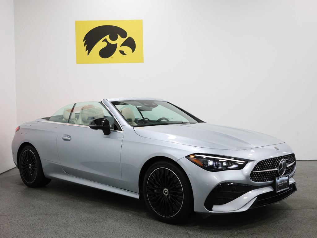 Certified 2024 Mercedes-Benz CLE 450 4MATIC Cabriolet image 6