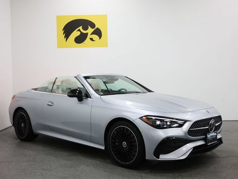 Used 2024 Mercedes-Benz CLE 450 4MATIC Cabriolet image 6