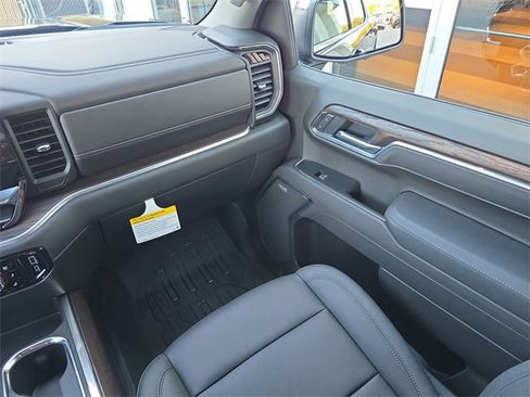 New 2026 GMC Sierra 1500 SLT w/ SLT Premium Plus Package image 14