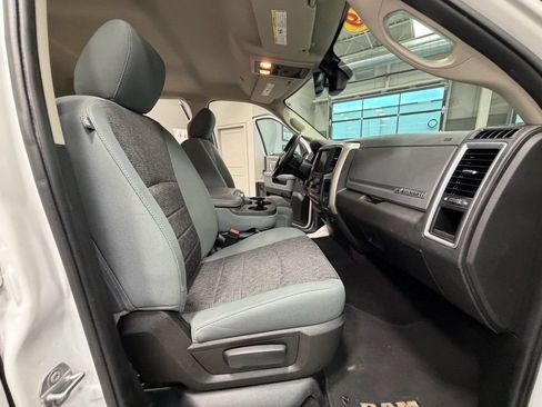 Used 2019 RAM 1500 Big Horn AWD/4WD image 43