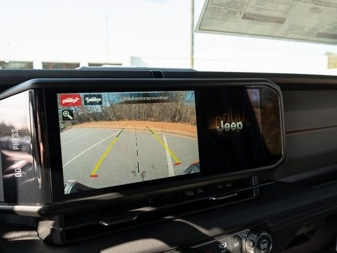 New 2026 Jeep Gladiator Mojave image 18