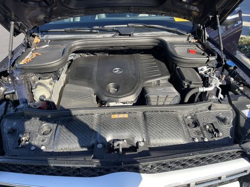 Certified 2022 Mercedes-Benz GLS 450 4MATIC image 36