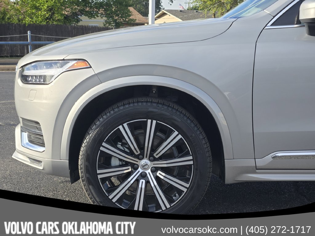 Certified 2025 Volvo XC90 B5 Core w/ Protection Package Premier AWD/4WD image 6