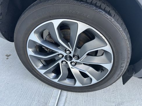 Used 2021 Lincoln Nautilus Reserve image 39