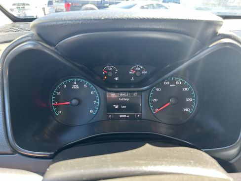 Used 2022 GMC Canyon Elevation w/ Elevation Premium Package RWD image 14