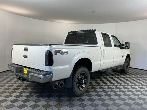 Used 2011 Ford F350 Lariat w/ Chrome Pkg image 4