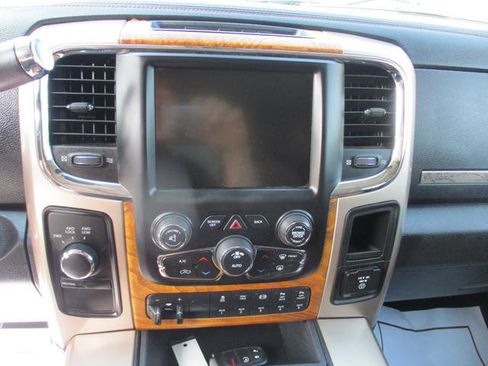 Used 2017 RAM 2500 Longhorn w/ Snow Chief Group image 13