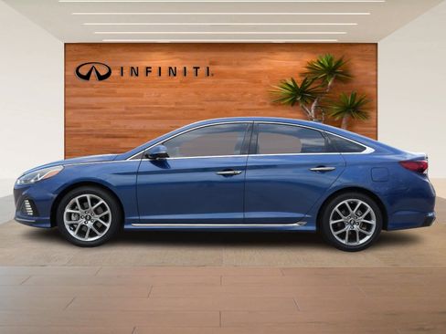 Used 2018 Hyundai Sonata Sport image 4
