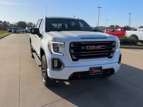 Used 2021 GMC Sierra 1500 AT4 w/ AT4 Preferred Package image 2