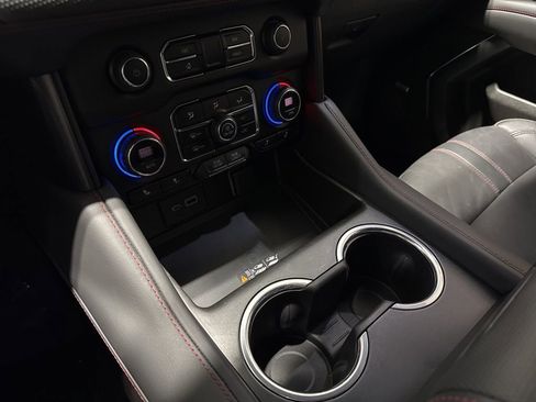 Used 2024 Chevrolet Tahoe RST image 16