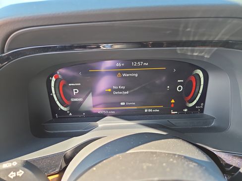 Used 2023 Nissan Pathfinder Platinum image 14