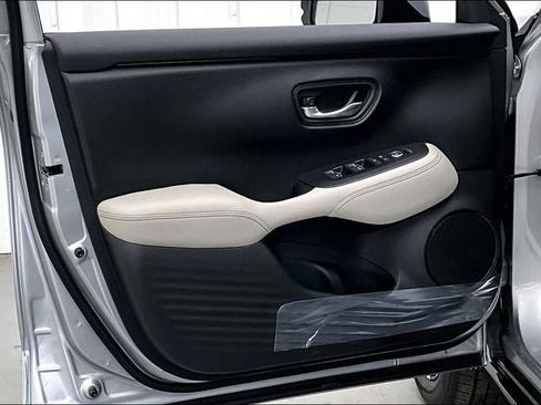 New 2026 Honda HR-V EX-L image 10