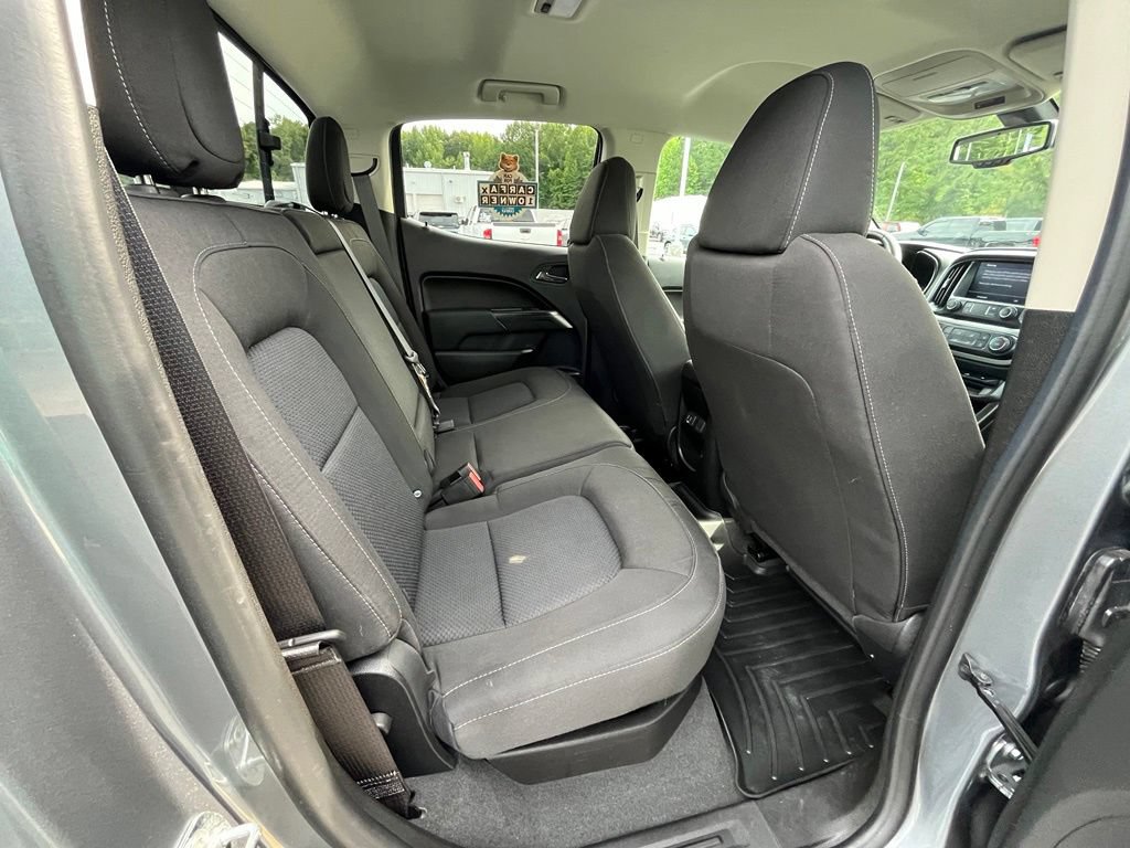Used 2022 Chevrolet Colorado LT w/ LT Convenience Package AWD/4WD image 16