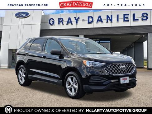 Used 2024 Ford Edge SE AWD/4WD image 1