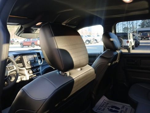 Used 2024 RAM 3500 Tradesman w/ Safety Group image 18