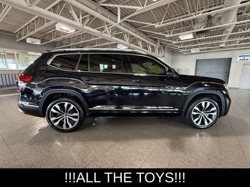 Used 2022 Volkswagen Atlas SEL Premium R-Line AWD/4WD image 10