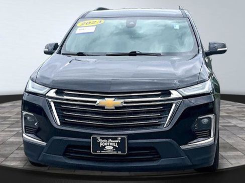 Used 2023 Chevrolet Traverse LT AWD/4WD image 3