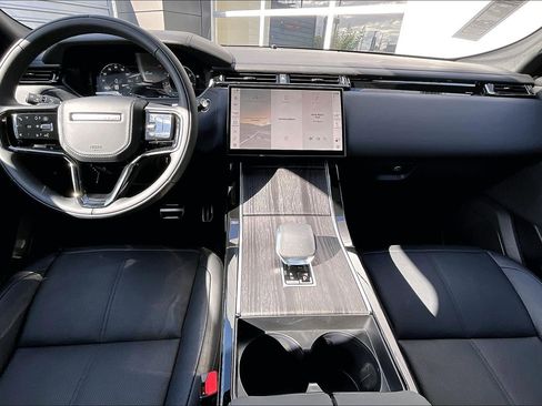 New 2026 Land Rover Range Rover Velar Dynamic SE AWD/4WD image 5