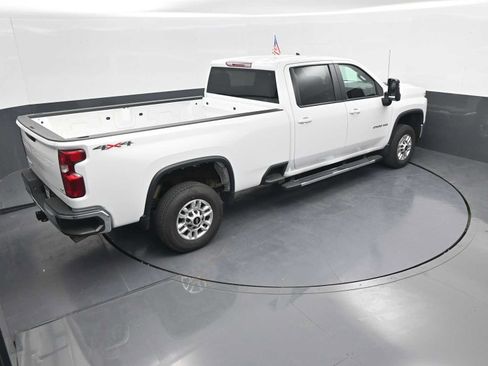 Used 2025 Chevrolet Silverado 2500 LT w/ Convenience Package AWD/4WD image 31