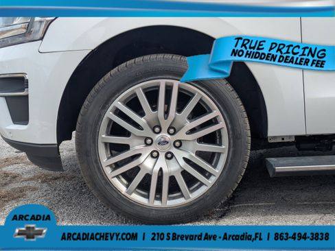 Used 2023 Ford Expedition Max Limited AWD/4WD image 9