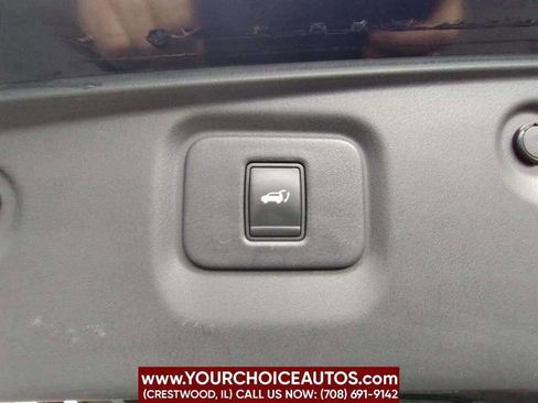 Used 2013 Nissan Pathfinder SL image 40