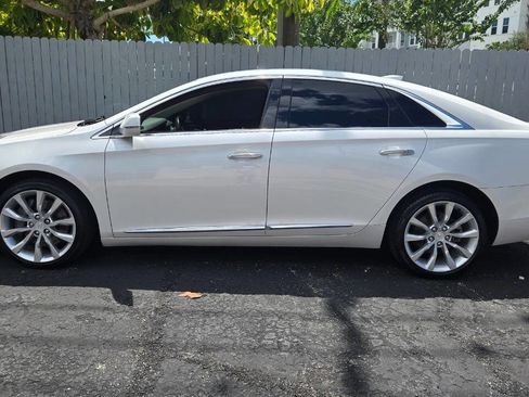Used 2017 Cadillac XTS Luxury image 19