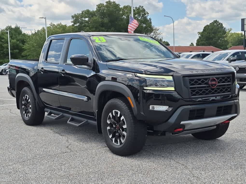 Used 2023 Nissan Frontier PRO-4X w/ Pro Convenience Package AWD/4WD image 2