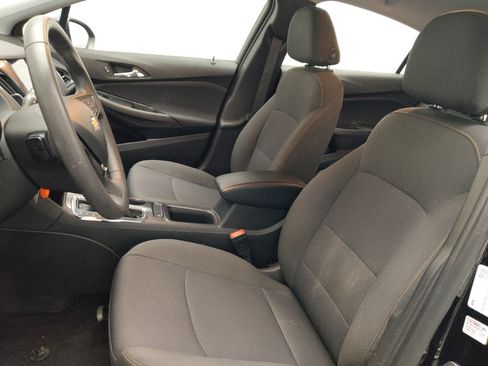 Used 2019 Chevrolet Cruze LS w/ LS Convenience Package FWD image 17