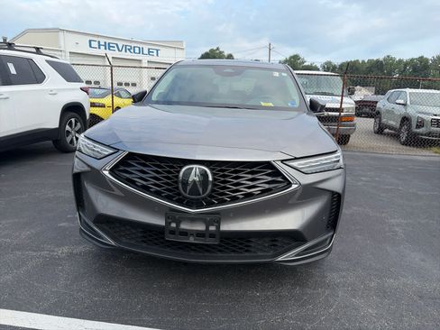 Used 2025 Acura MDX SH-AWD w/ Technology Package image 2