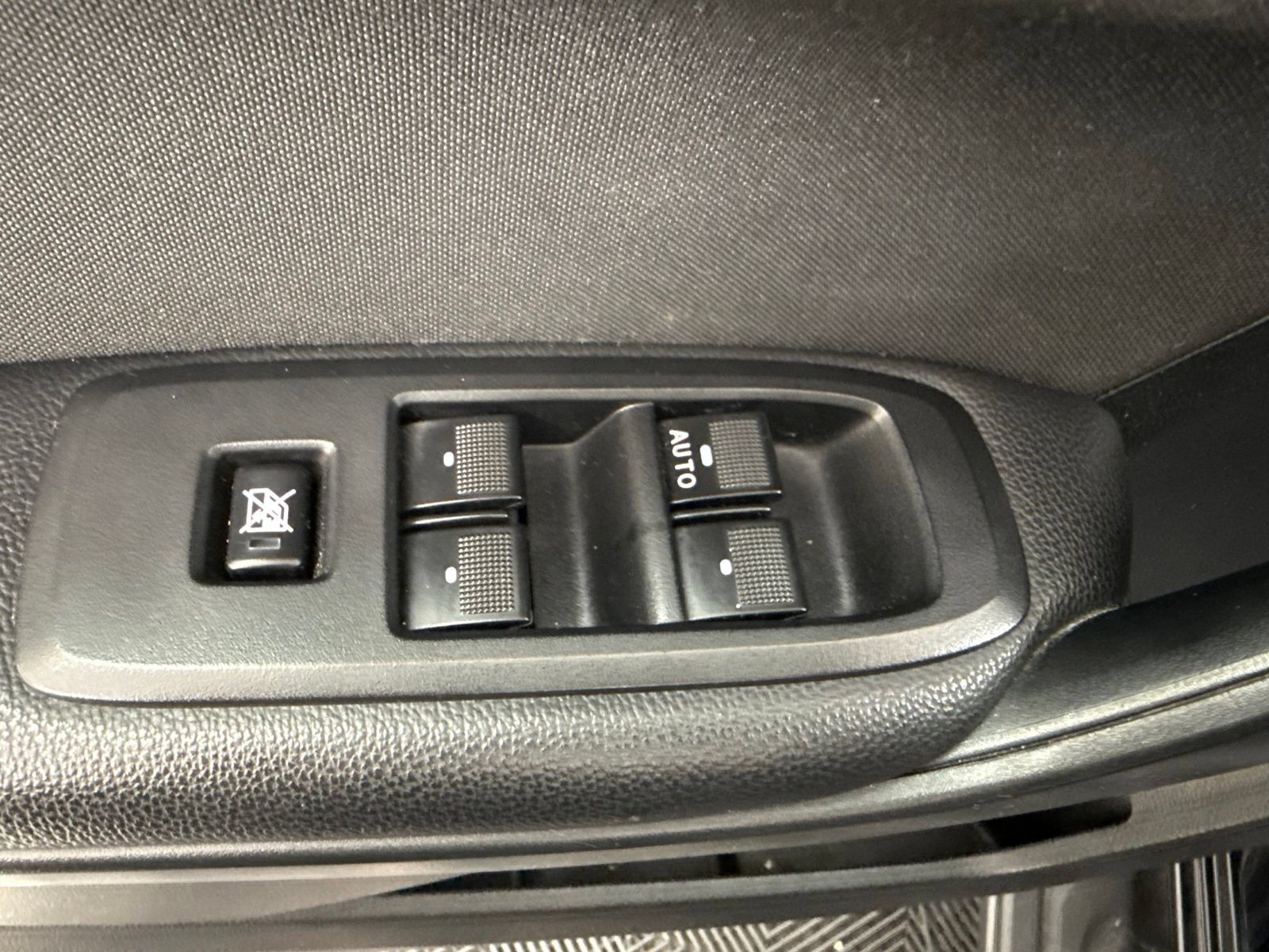 Used 2023 Ford Ranger XLT w/ Equipment Group 301A Mid RWD image 11