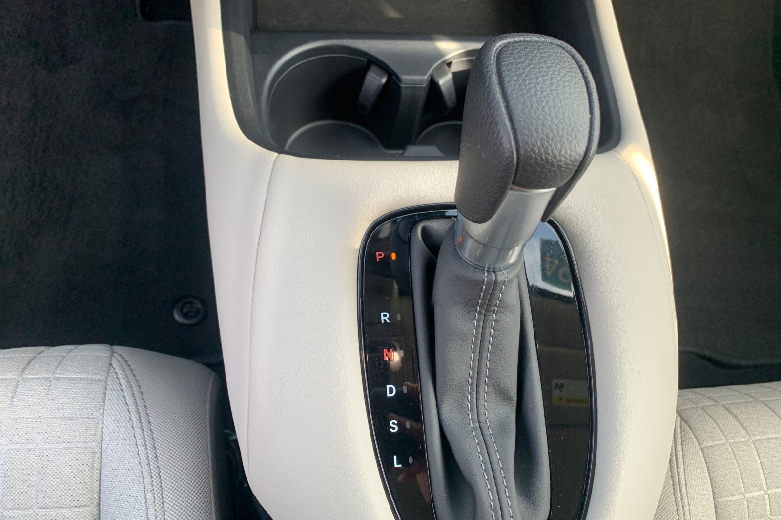 Used 2024 Honda HR-V LX image 26