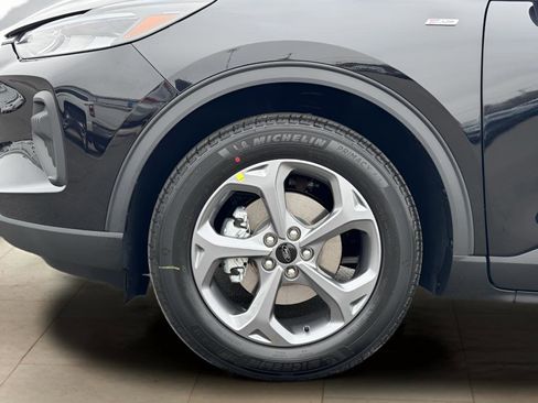 New 2026 Ford Escape ST-Line w/ Tech Pack #1 FWD image 36