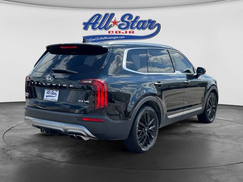 Used 2021 Kia Telluride SX w/ Towing Package FWD image 7