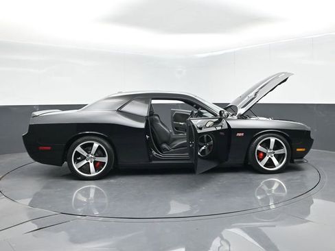 Used 2012 Dodge Challenger SRT8 w/ Premium Sound Group RWD image 68