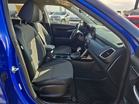 Used 2023 Kia Seltos S w/ Navigation Package image 18