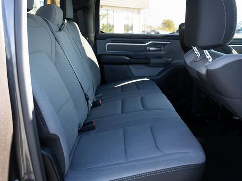 Used 2021 RAM 1500 Big Horn image 33
