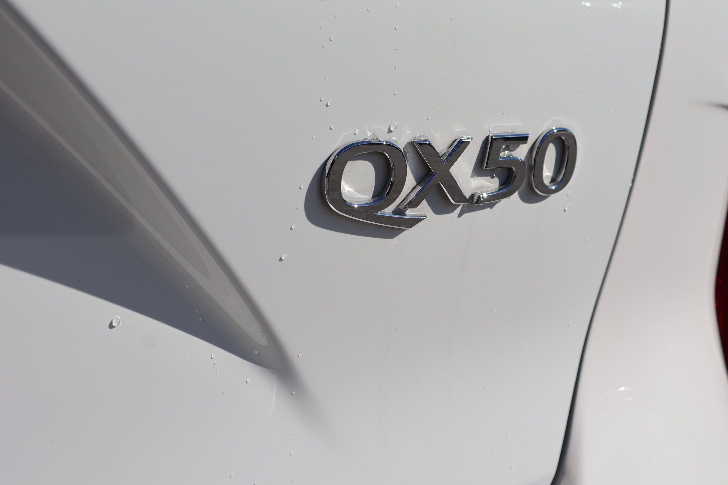 Certified 2023 INFINITI QX50 Luxe FWD image 9