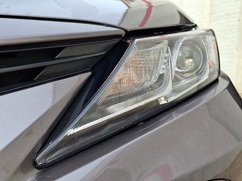 Used 2024 Toyota Camry LE image 9