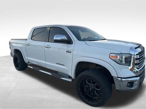 Used 2020 Toyota Tundra Limited image 3